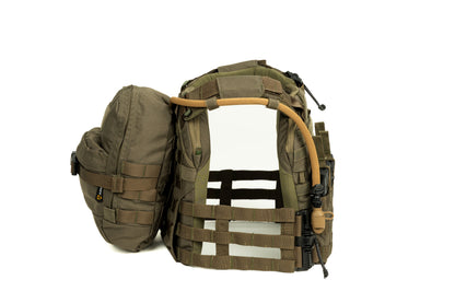 Armadillo - Elite Plate Carrier with M4 Triple Mag Pouch