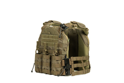 Armadillo - Elite Plate Carrier with M4 Triple Mag Pouch